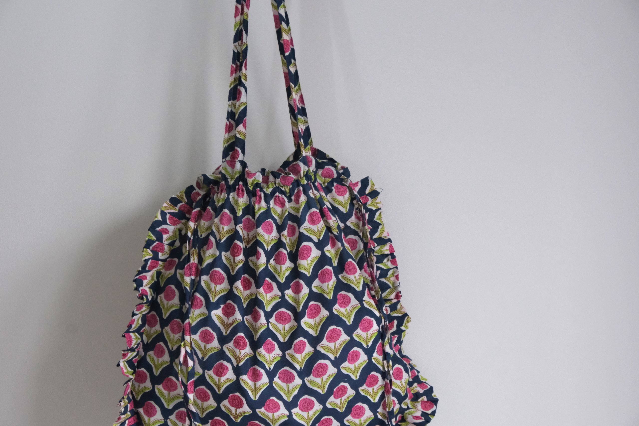 Pleated Ruffle Tote Bag | Navy Blue Pattern • ecomersh.